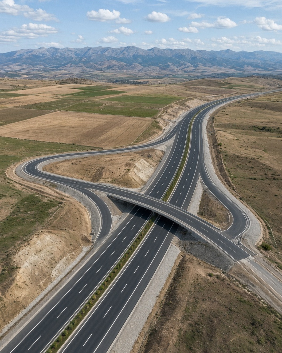 Kırsal bölünmüş yol projesi